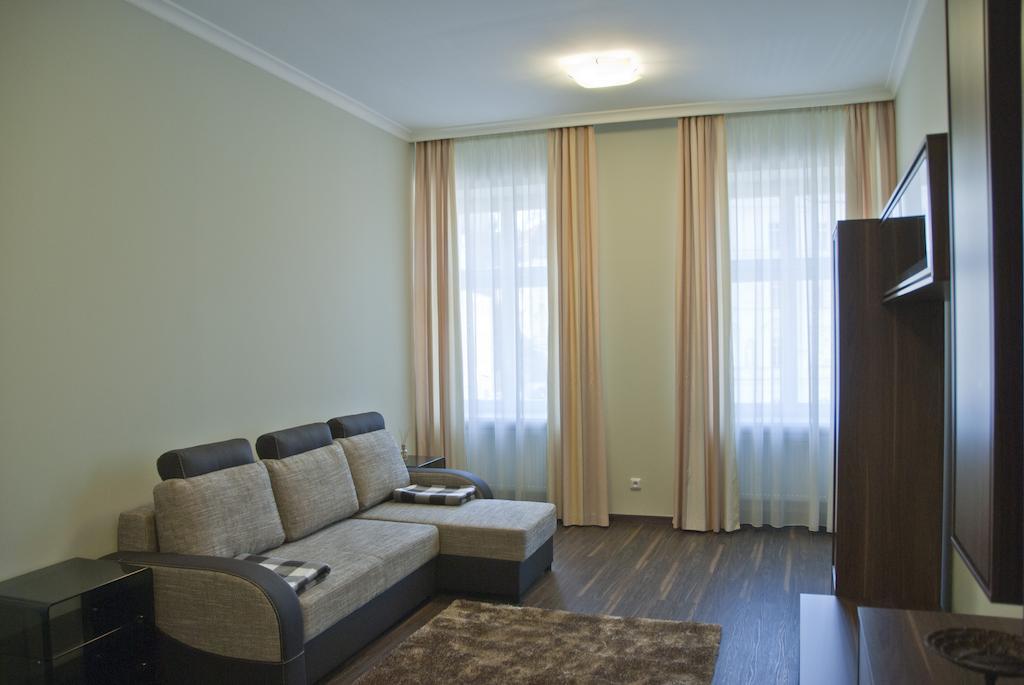 U Kolonady Karlovy Vary
